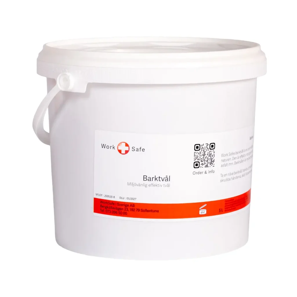 En vit 5-liters plastbehållare med etiketten "Barktvål," även kallad "Bark Soap," från Work Work Safe. Behållaren innehåller grovtvål för effektiv rengöring.